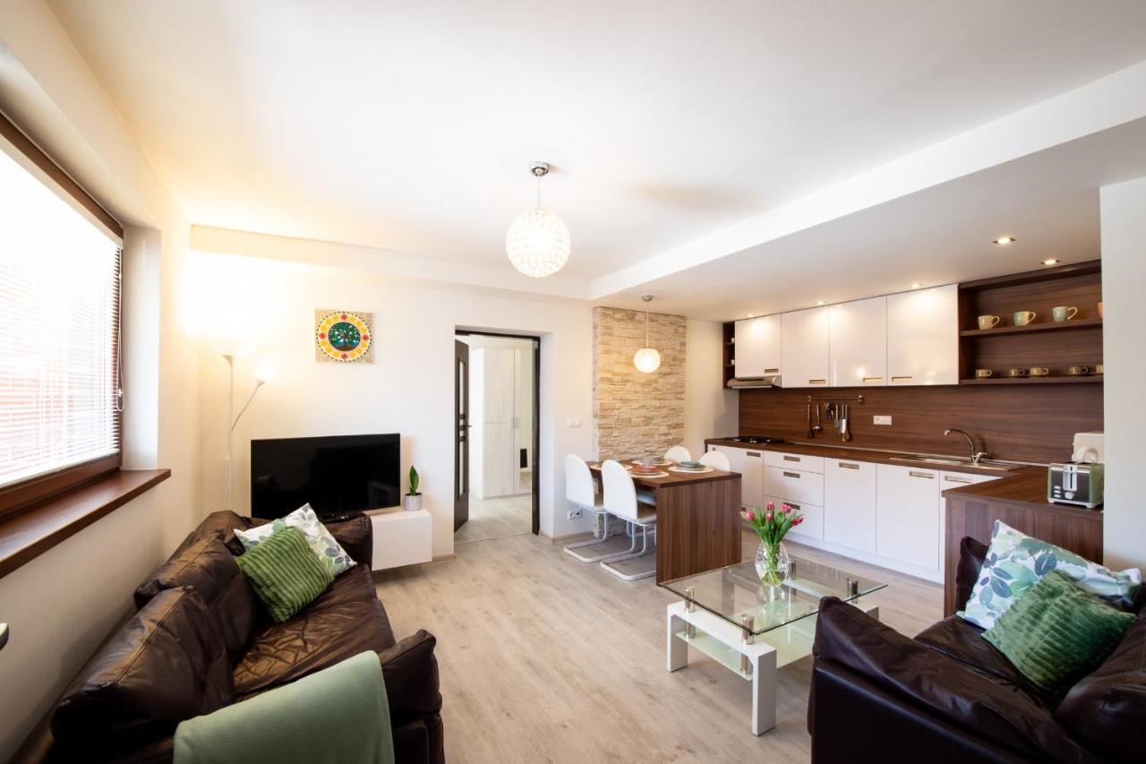 Apartman Mandala Banská Bystrica Exterior foto